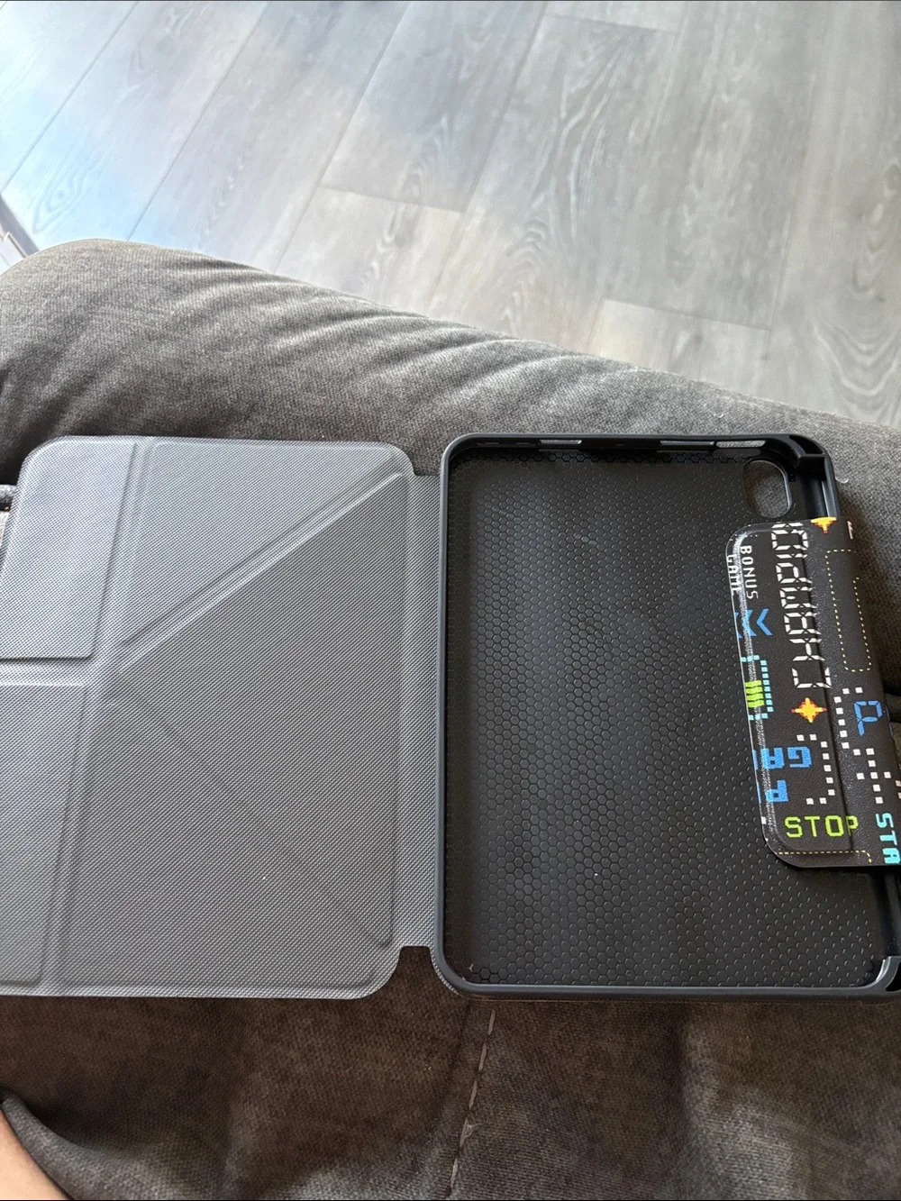 Retro Arcade Tablet Folio Case - Black Pixel Game Print